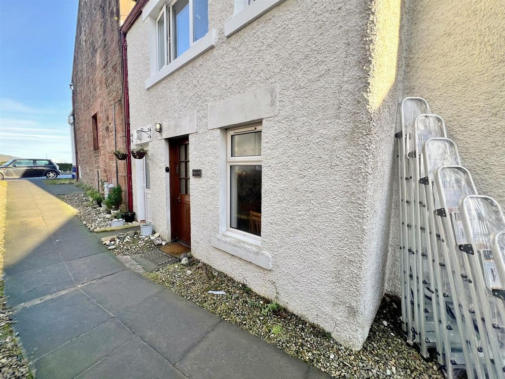 Property photo 3 of 46 Portland