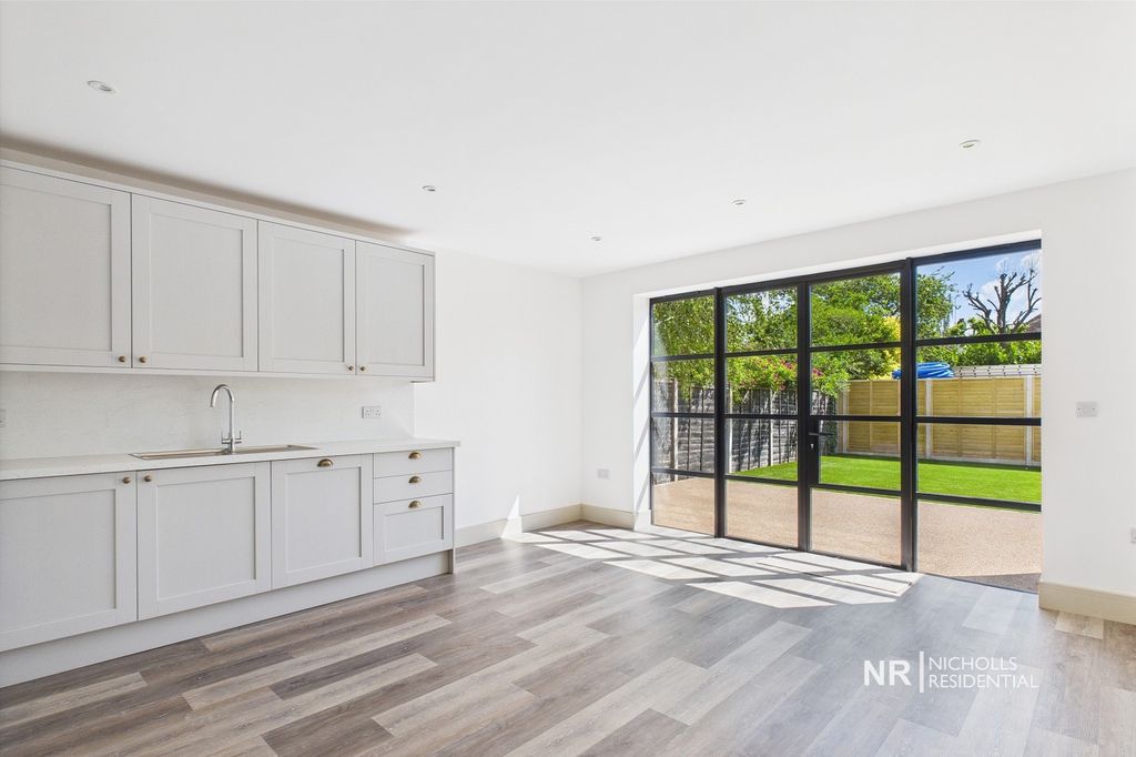 Property photo 1 of 15 Main Image