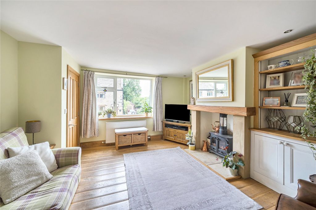 Property photo 2 of 21 Picture No. 07