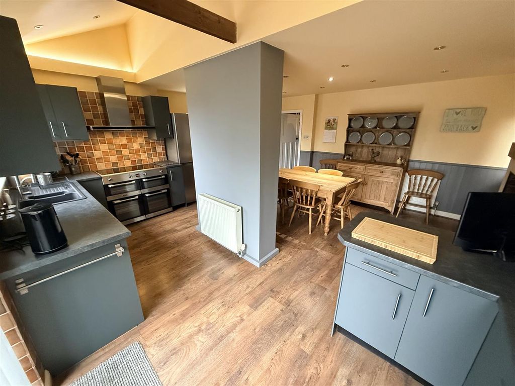 Property photo 3 of 18 Img_3076.Jpeg