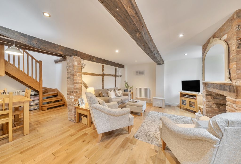 Property photo 1 of 10 1362127-13-68E4E5...