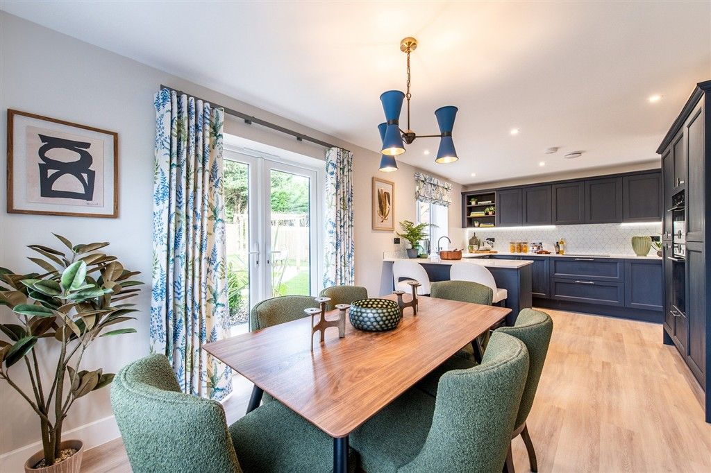 Property photo 2 of 17 Kitchen Diner