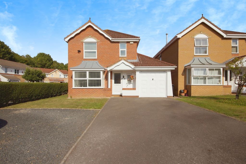 Property photo 1 of 18