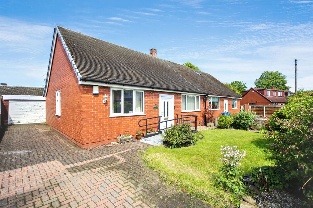 Property photo 1 of 21