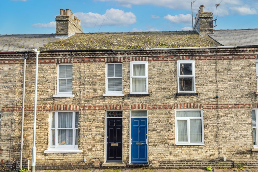 Property photo 1 of 15 1