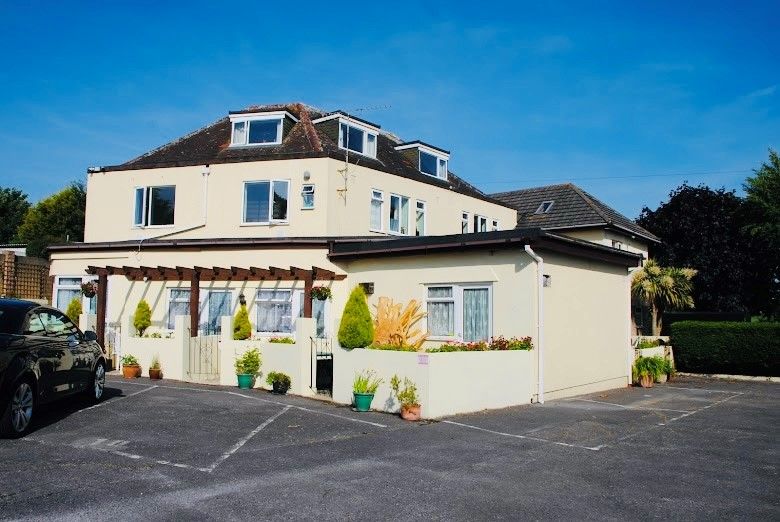 Property photo 1 of 7