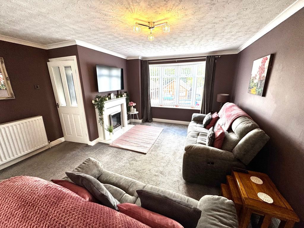Property photo 2 of 15 Photo 7