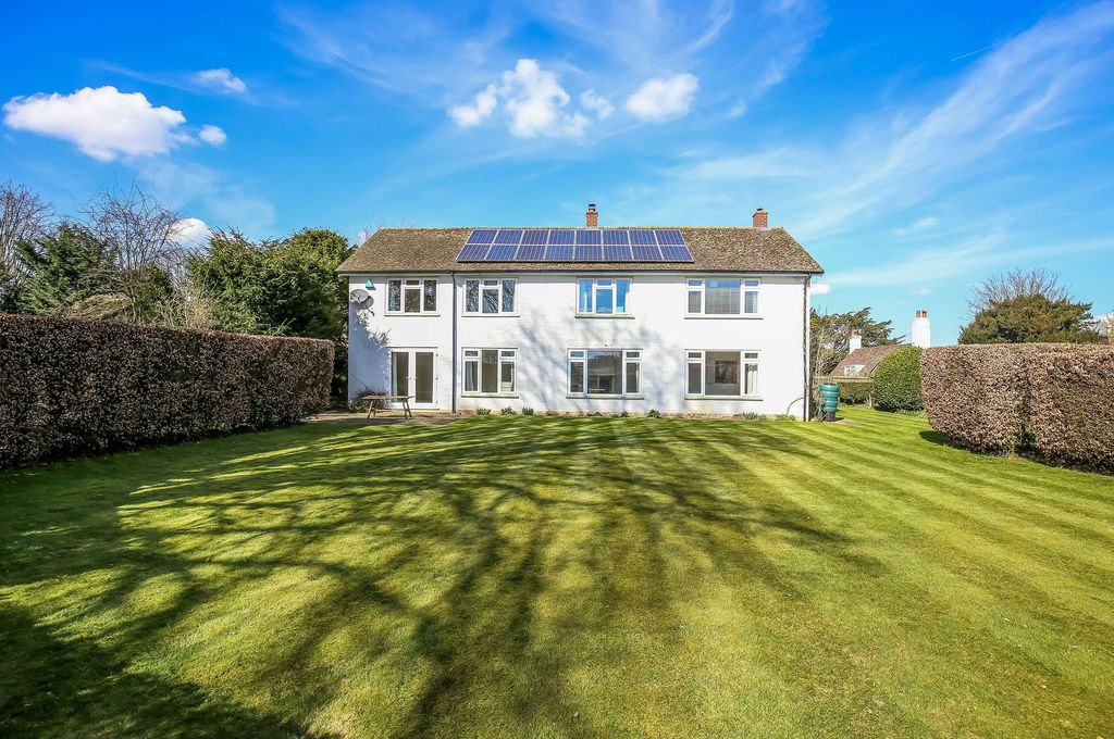 Property photo 2 of 14