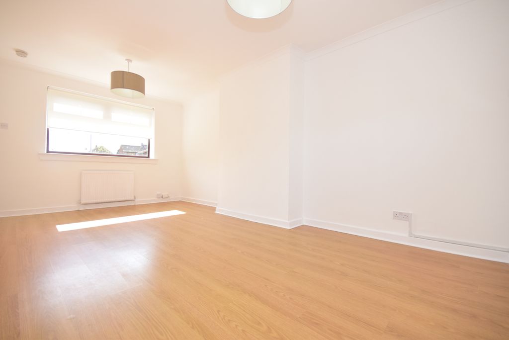 Property photo 3 of 13 Gallery