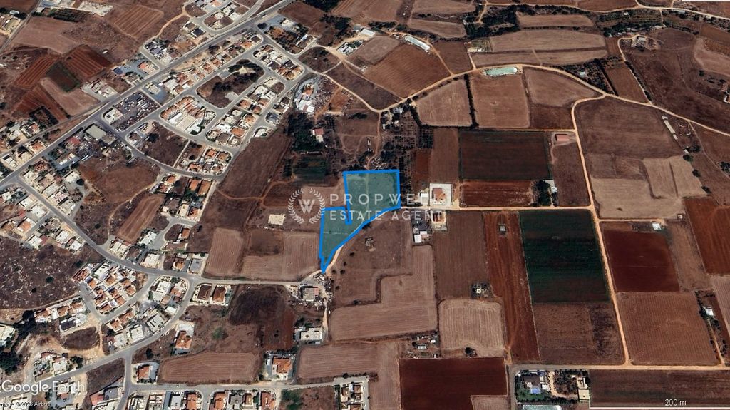 Property photo 1 of 1