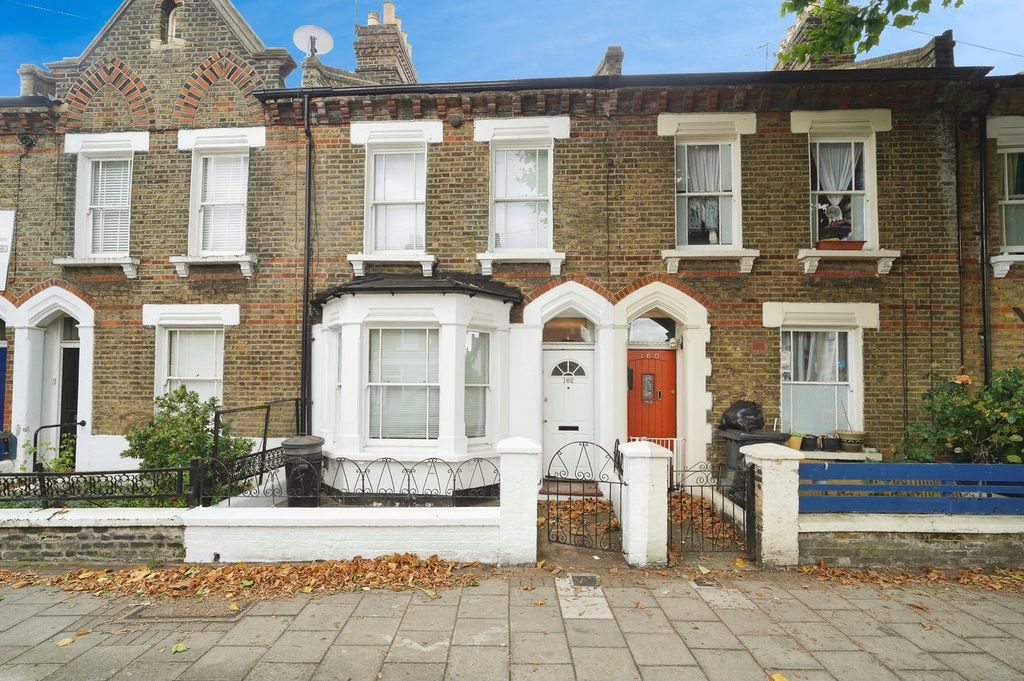 Property photo 1 of 19