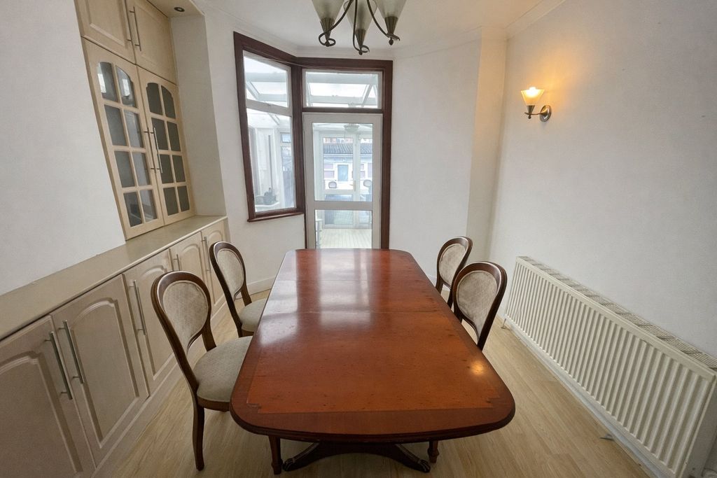 Property photo 3 of 12 Dining Room