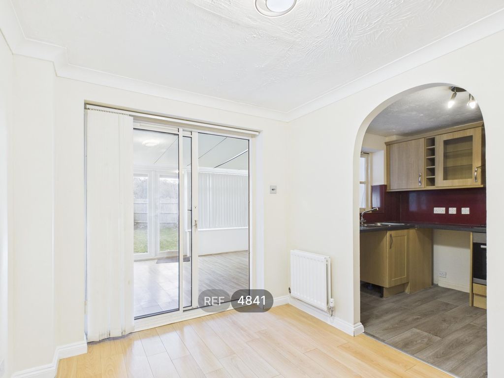 Property photo 3 of 27 Dining Room