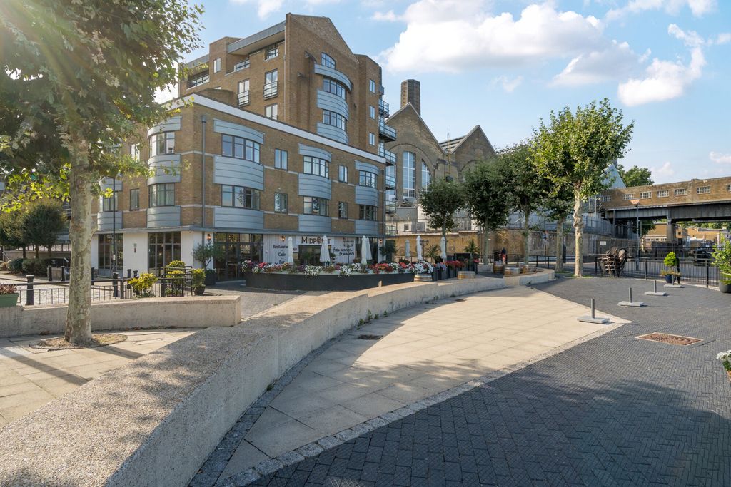 Property photo 1 of 21 1522026-3-1A0A459...