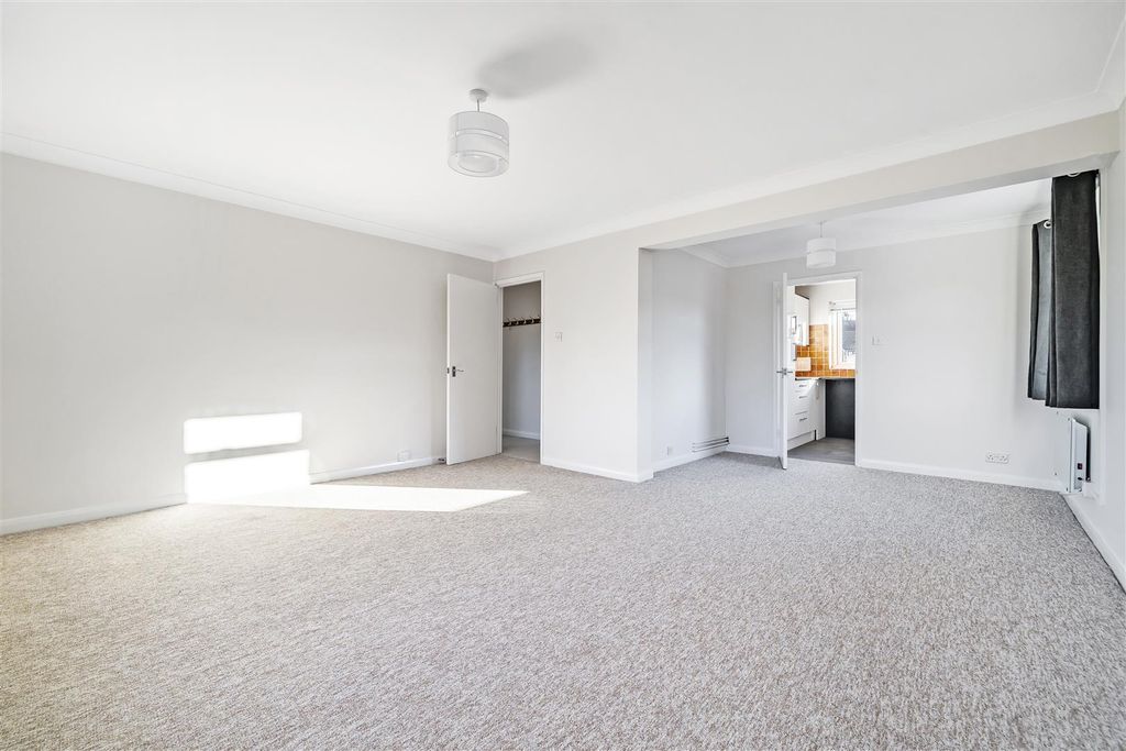 Property photo 2 of 13 Reception Room.Jpg