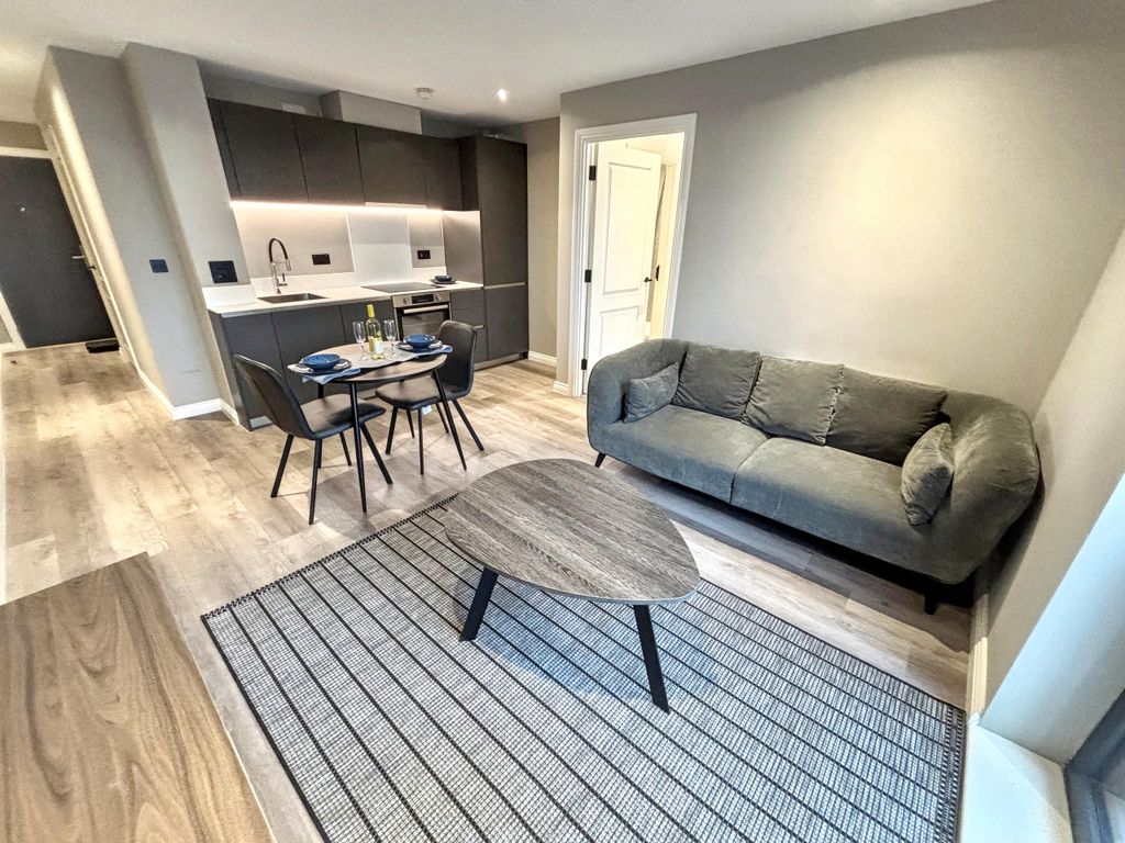 Property photo 1 of 6 Img_1373