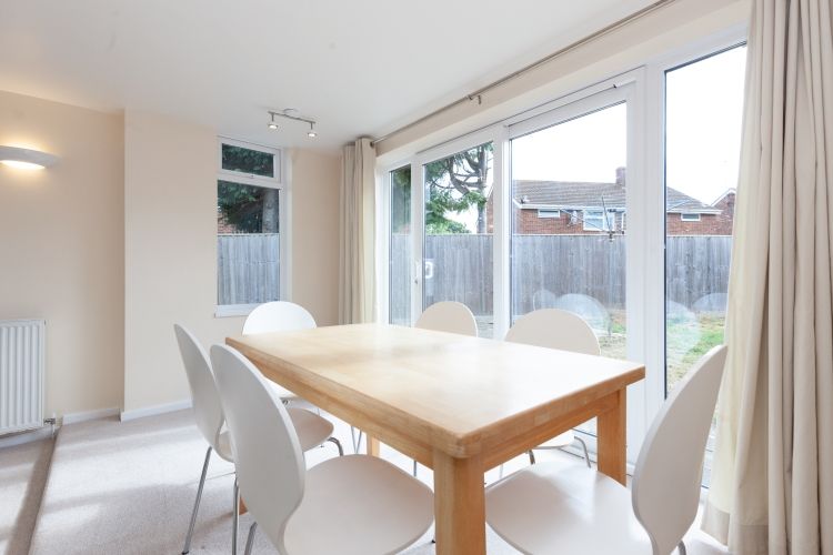 Property photo 3 of 12 Dining Area