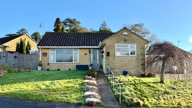 Property photo 1 of 15 Front Aspect