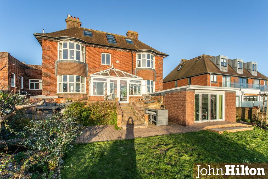 Property photo 1 of 47 Bristol Gate52.Jpg