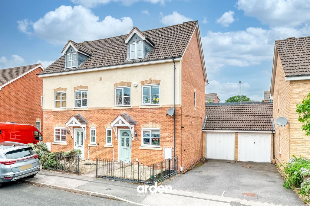 Property photo 1 of 15