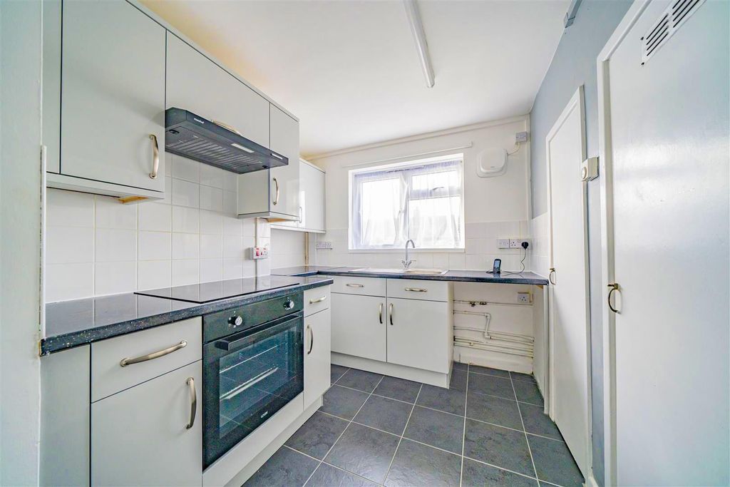 Property photo 1 of 10 B15Sbpj-Tus9N2Sm2T0Paa.Png