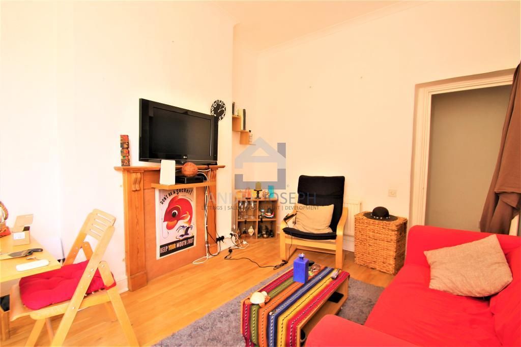Property photo 1 of 5