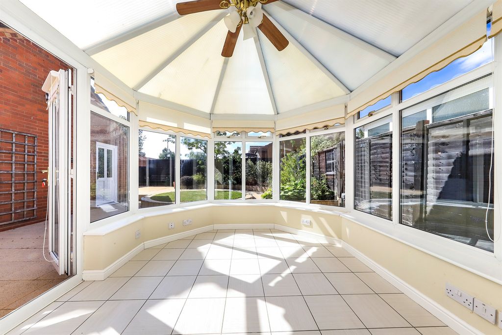 Property photo 3 of 17