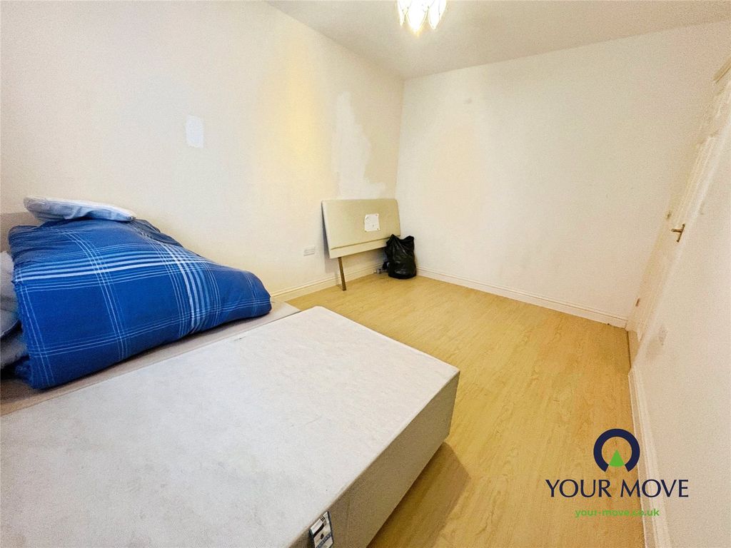 Additional image 5 of 2 bed flat for saleSleaths Yard, Bedworth, Warwickshire CV12