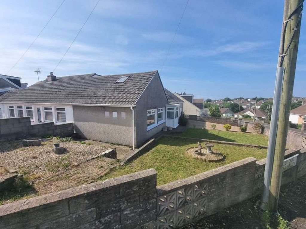 Property photo 2 of 27 Outside