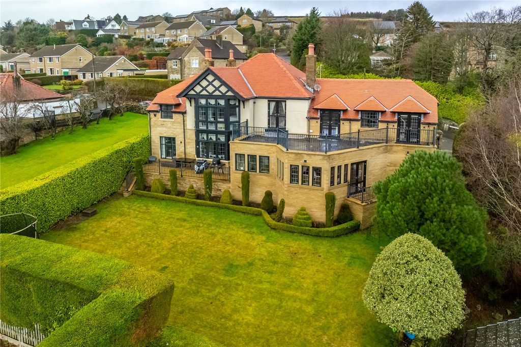 Property photo 1 of 43 Accommodation