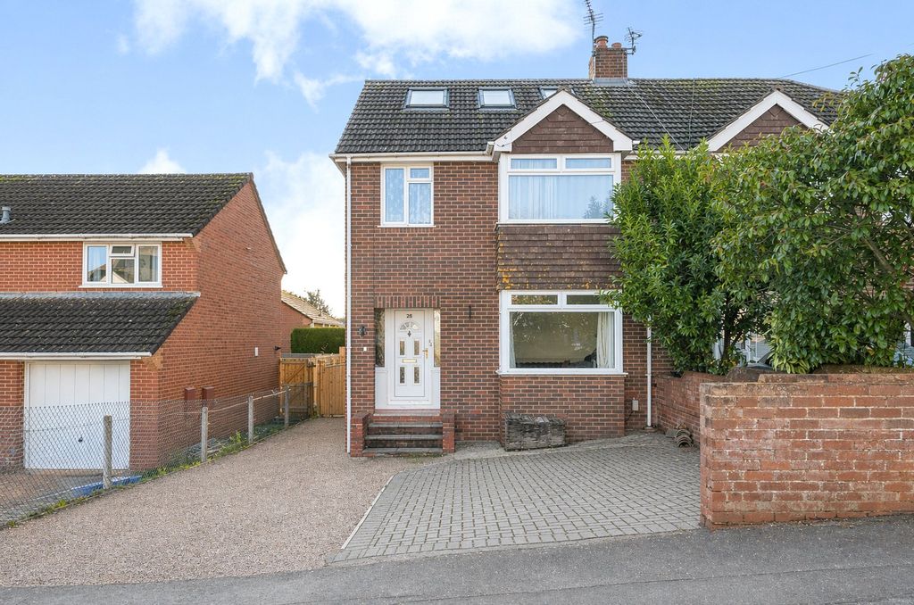 Property photo 2 of 11 Front Elevation