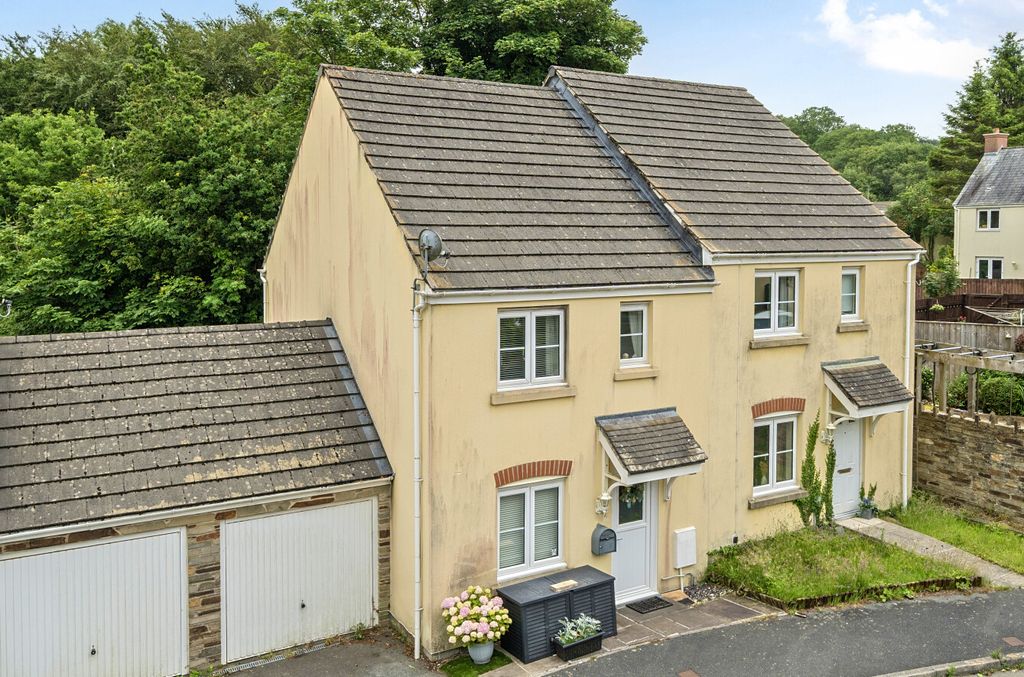 Property photo 1 of 18 1 - 1479356-2-6A31604...