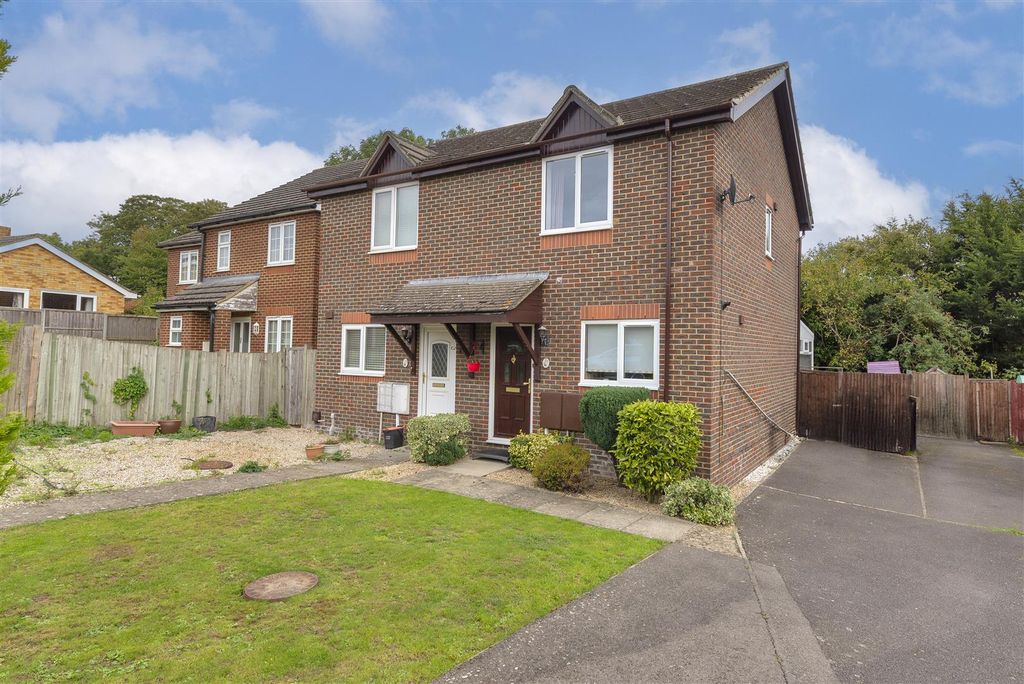 Property photo 1 of 15 01.