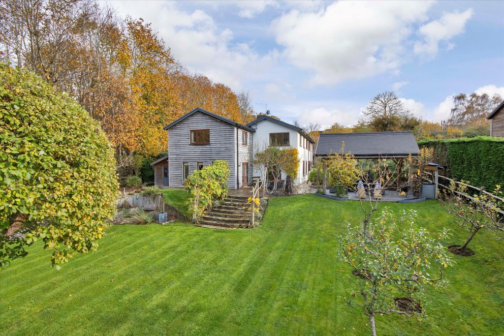 Property photo 2 of 31 Image