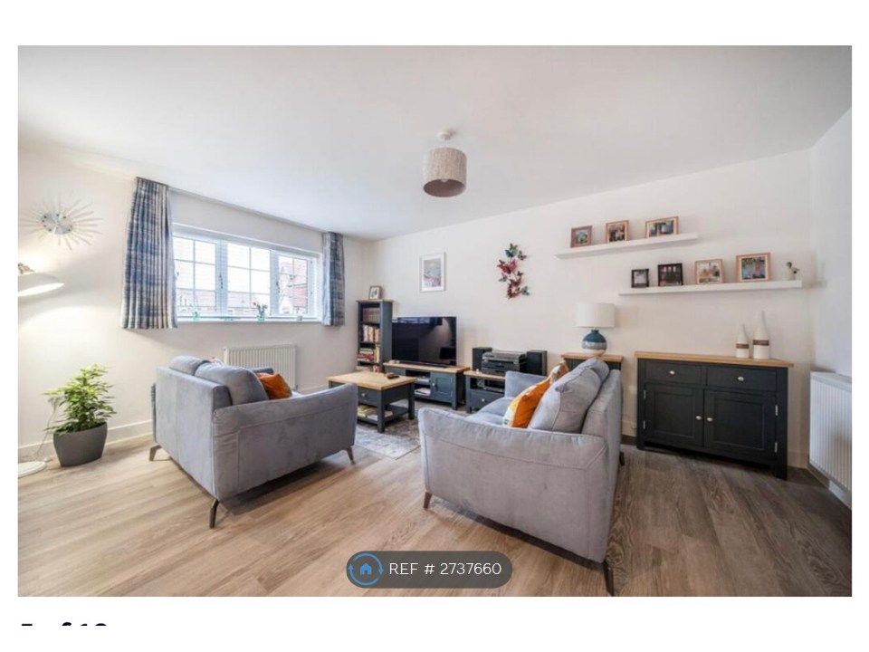 Property photo 3 of 8 Open Plan Living Area 2