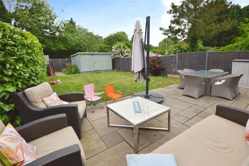 Property photo 1 of 21 Picture No. 15