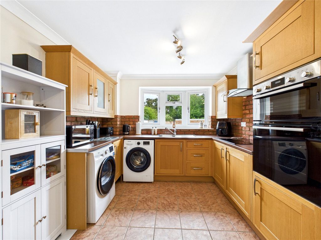 Property photo 3 of 15 3 - Picture No. 03