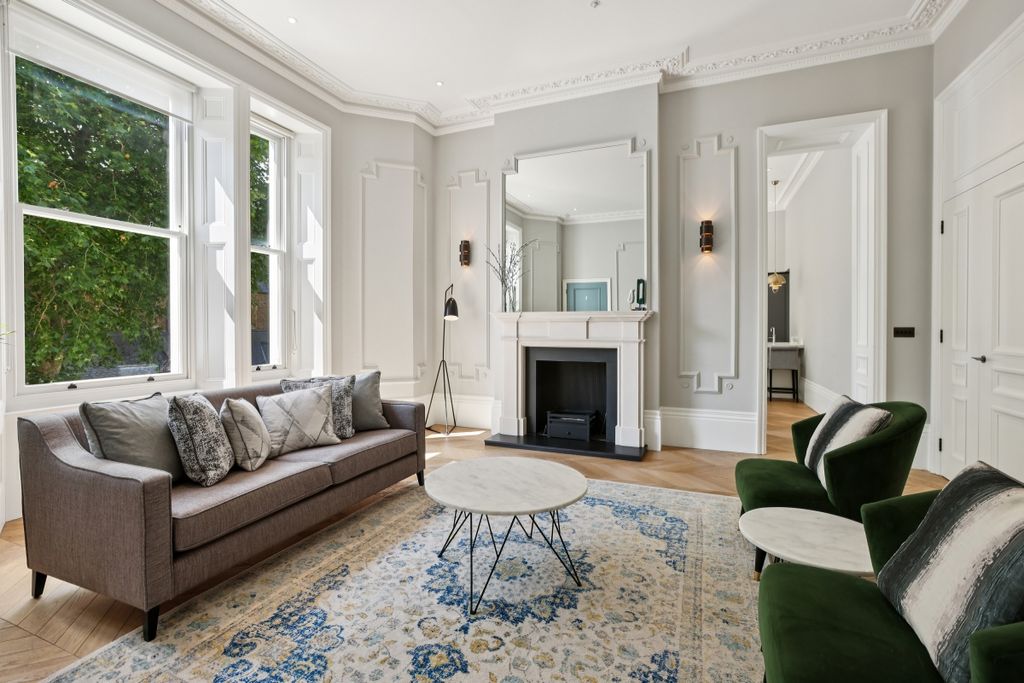 Property photo 1 of 17 4 The   Arts Hous...