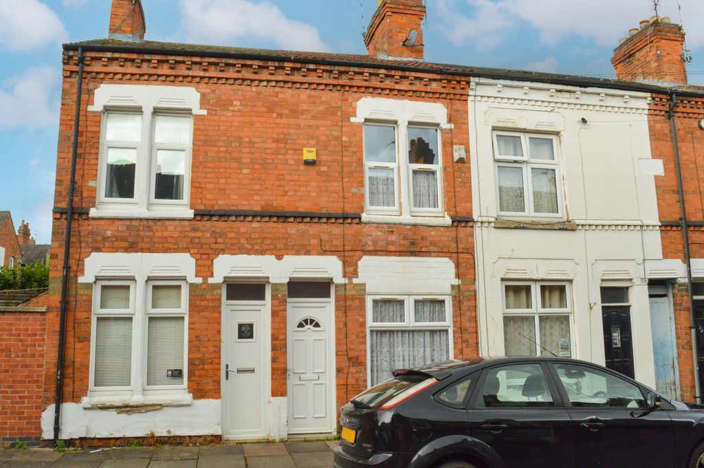 Property photo 1 of 9