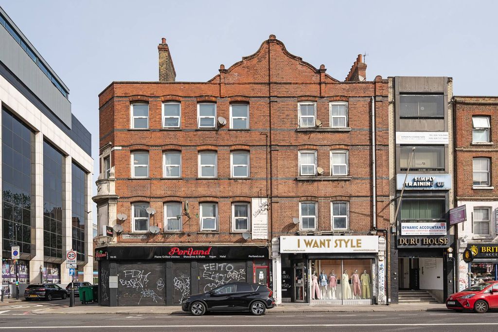 Property photo 2 of 5