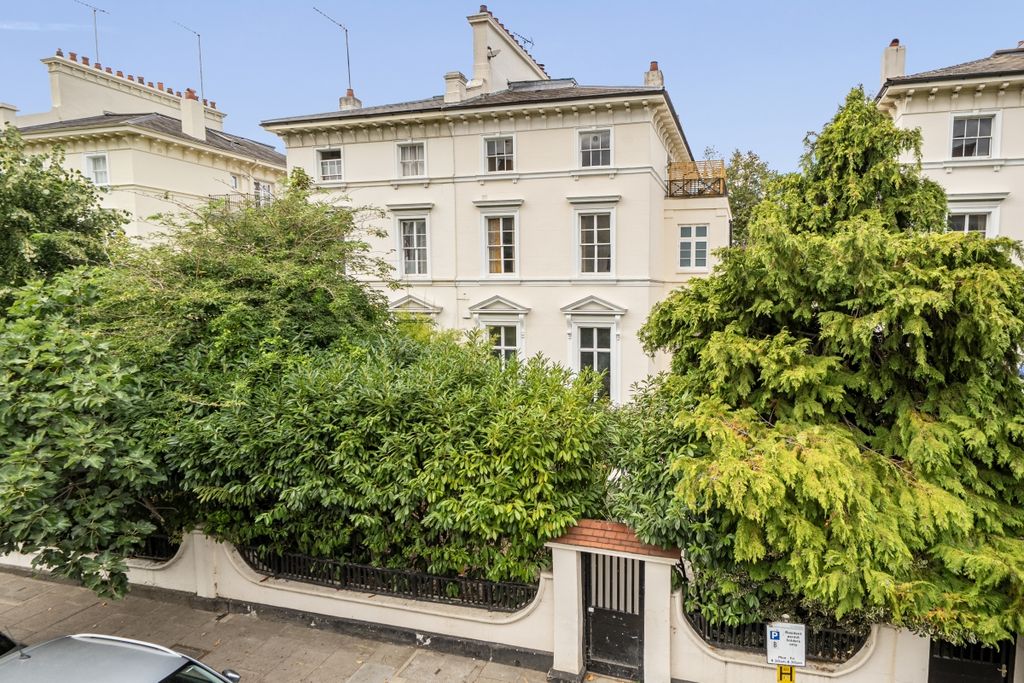 Property photo 2 of 13 1511217