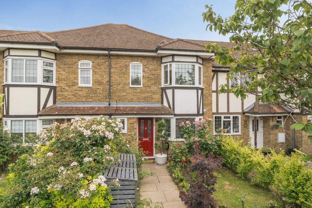 Property photo 1 of 21 1484638-1-6A43956...