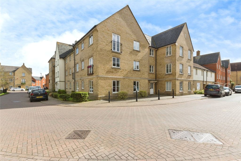 Property photo 1 of 31 Picture No. 13