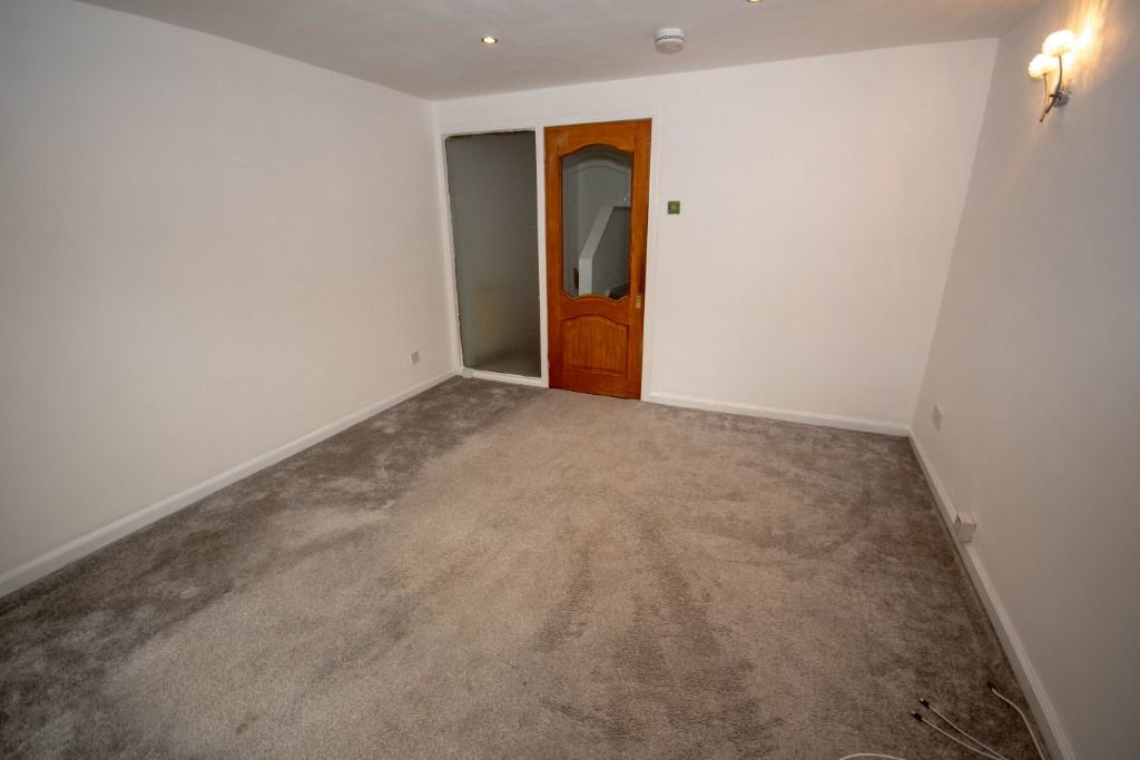 Property photo 2 of 15 Photo 2