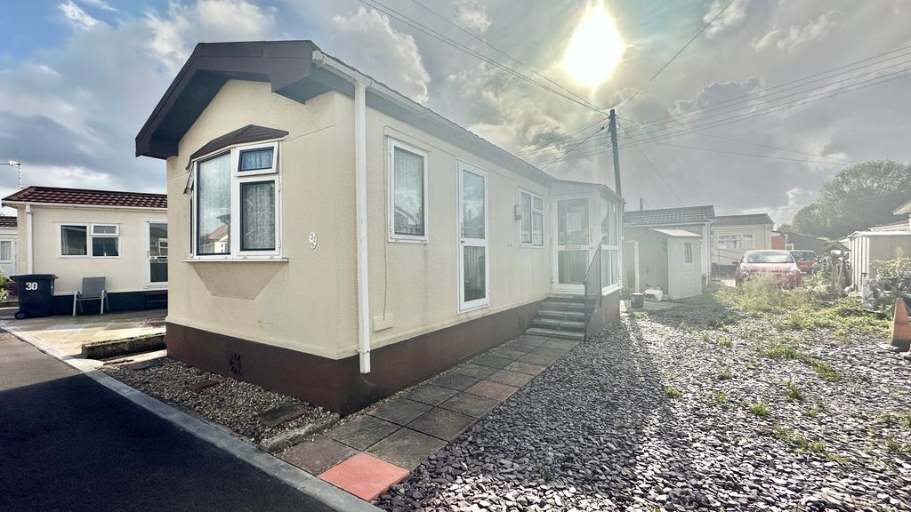 Property photo 1 of 14 Img_5196