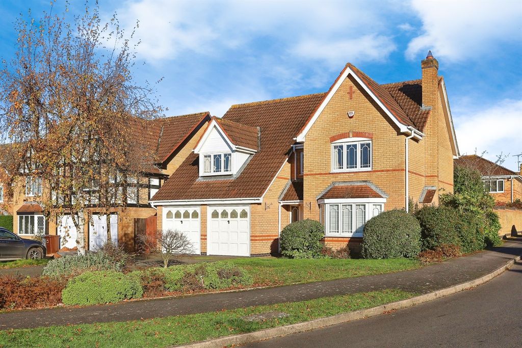 Property photo 1 of 22