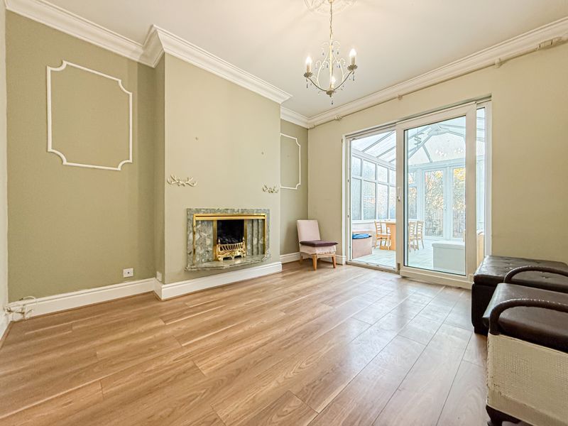 Property photo 2 of 19 Photo 3