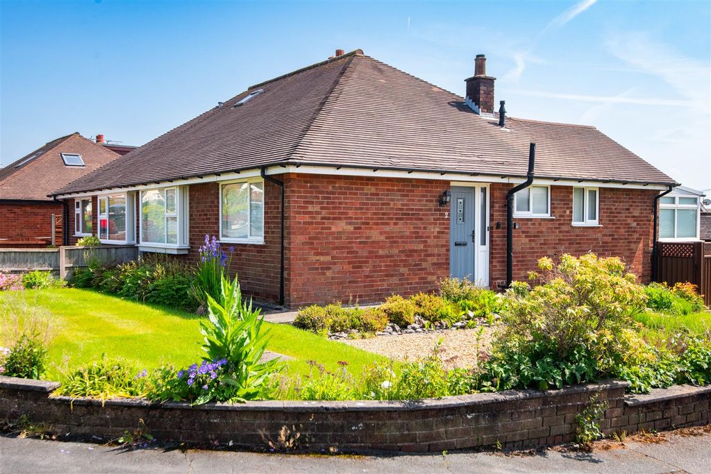 Property photo 1 of 16 Front External