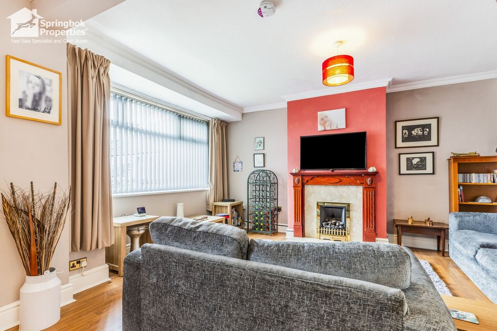 Property photo 2 of 17 Image 1