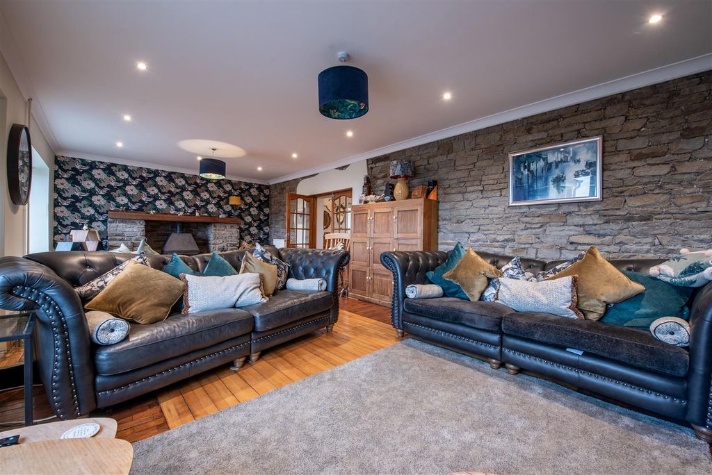 Property photo 3 of 40 Img_3078.Jpeg